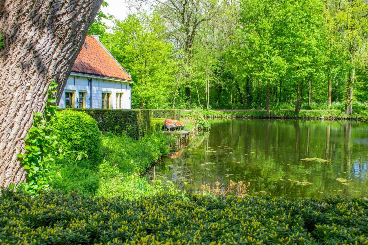 Bed and Breakfast Het Kasteel Van Rhoon Het Koetshuys Exteriér fotografie